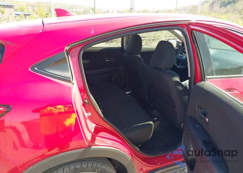 2018 Honda Hr-V Lx из США, поврежденный, VIN 3CZRU6H30JM731212